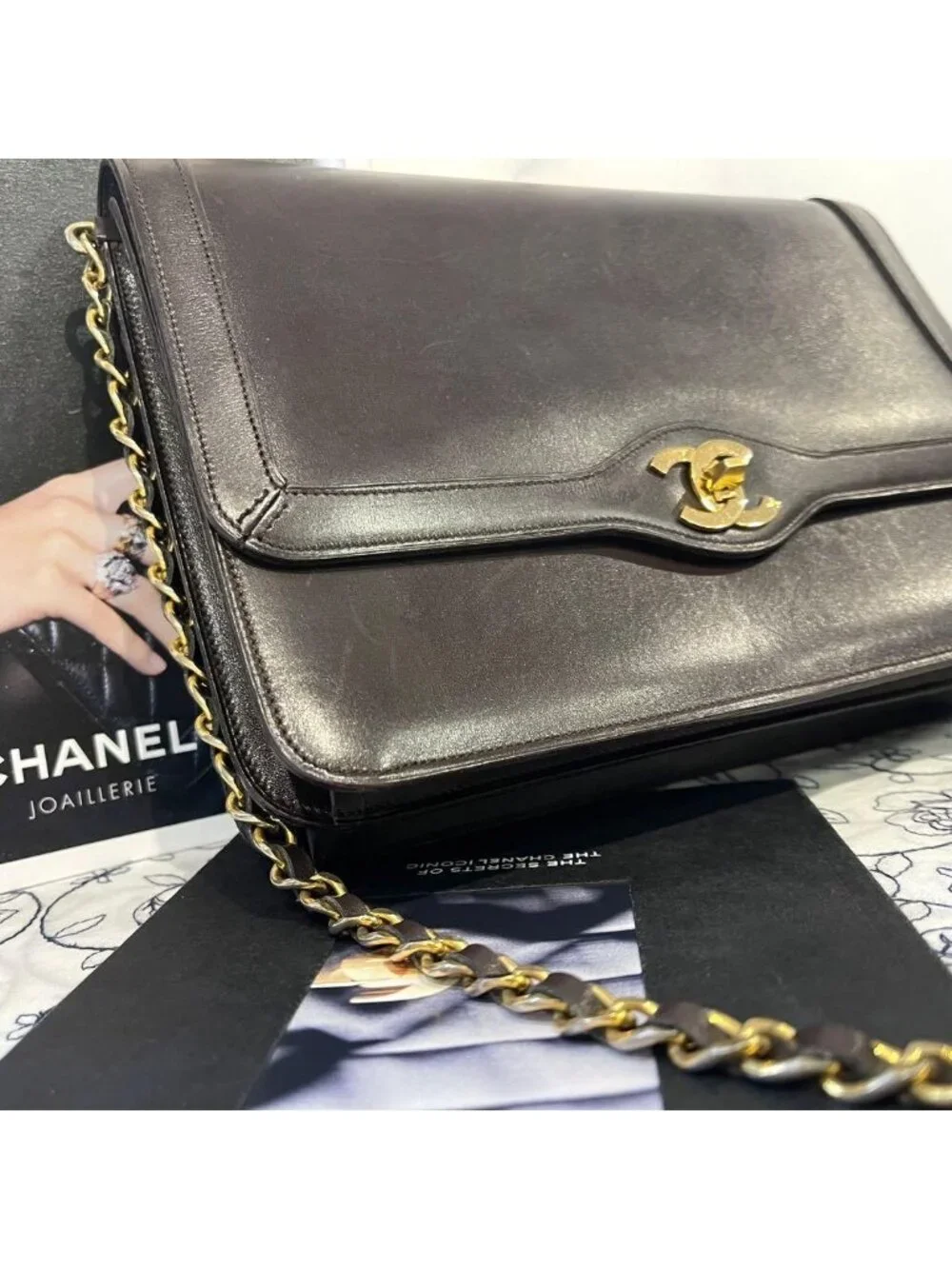 Chanel Vintage Turnlock Chain